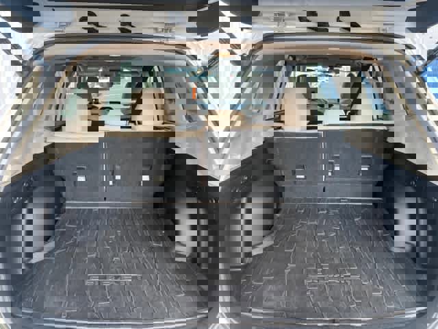 Used 2020 Subaru Forester Premium image 11