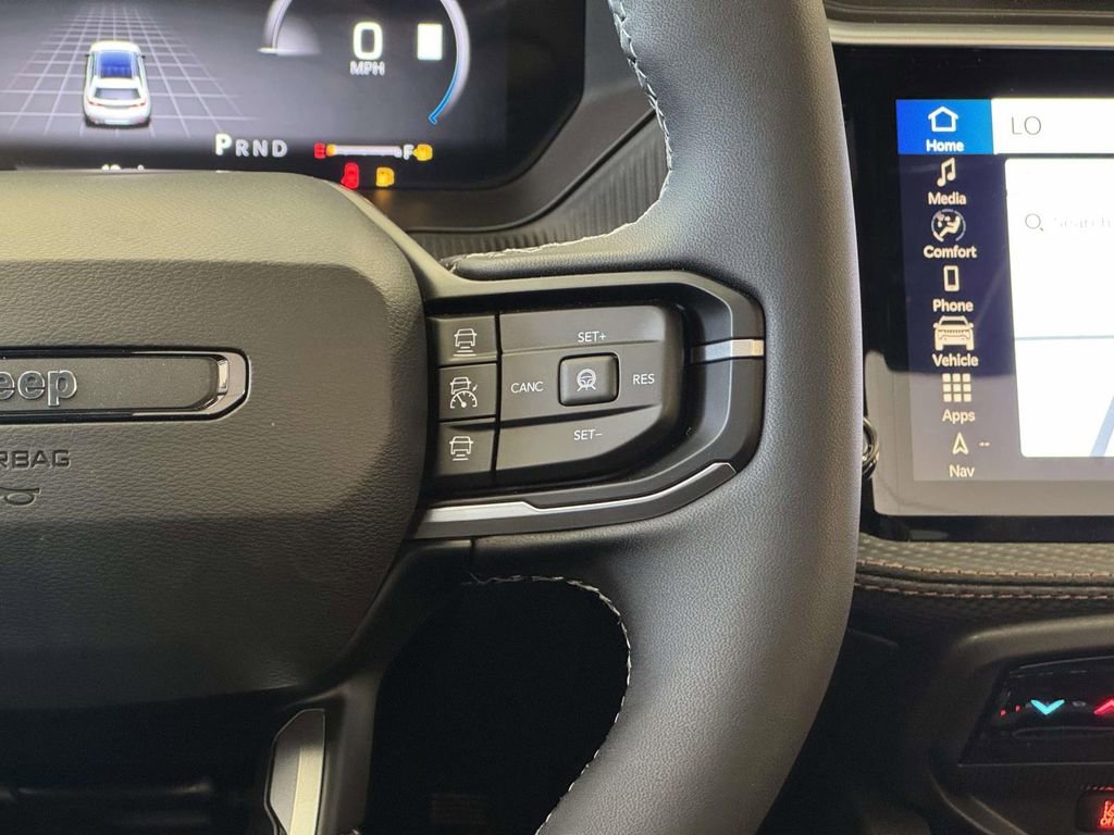 New 2026 Jeep Cherokee Overland image 27