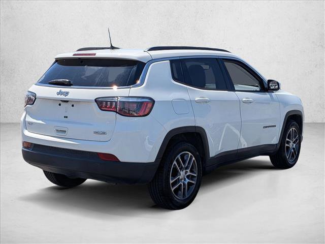 Used 2020 Jeep Compass Latitude w/ Popular Equipment Group FWD image 5