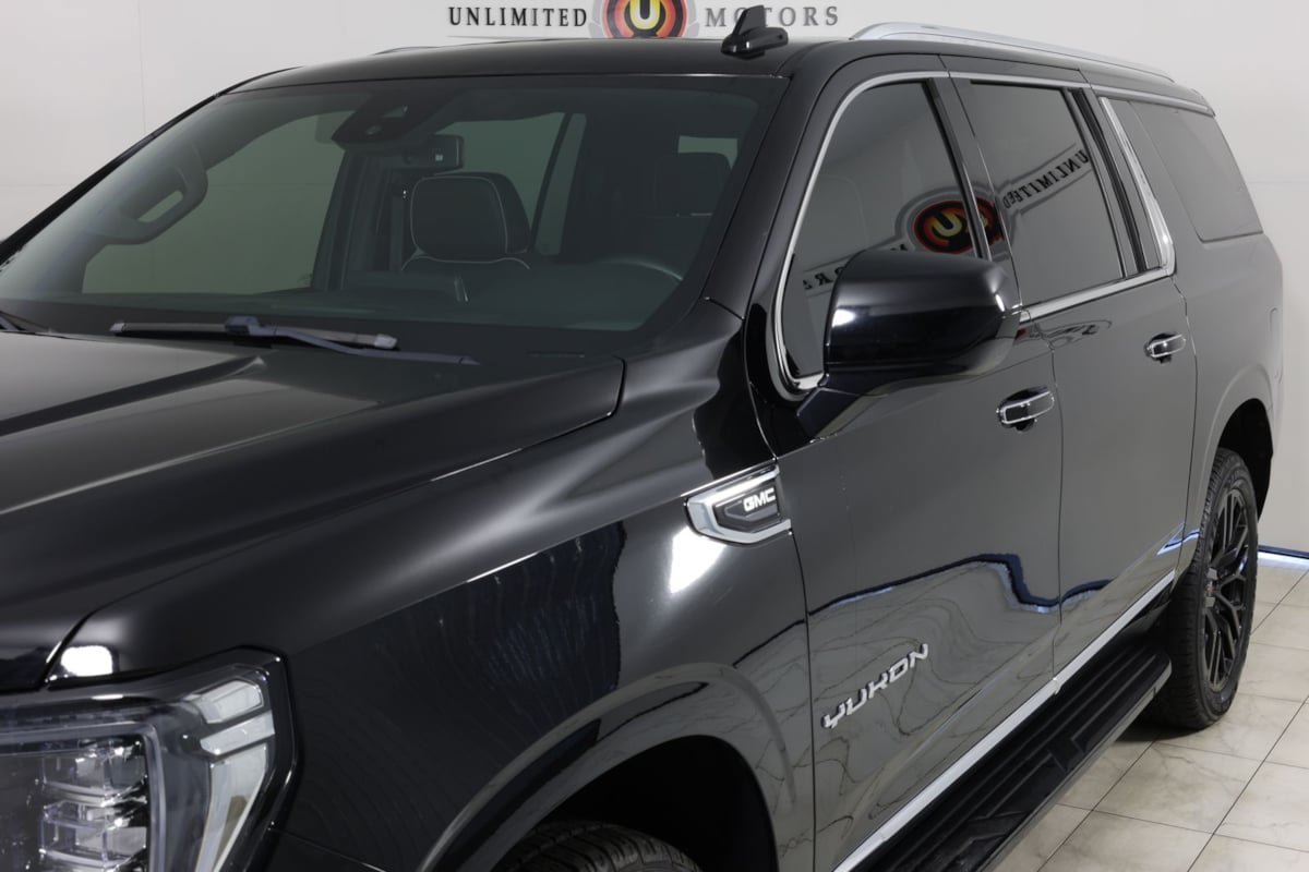 Used 2023 GMC Yukon XL SLT AWD/4WD image 52