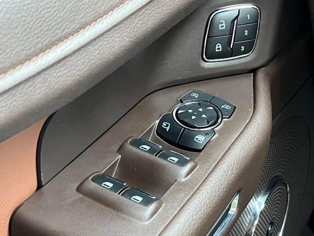 Used 2024 Ford Expedition King Ranch image 39