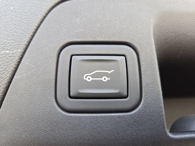 Used 2023 Buick Envision Preferred AWD/4WD image 18