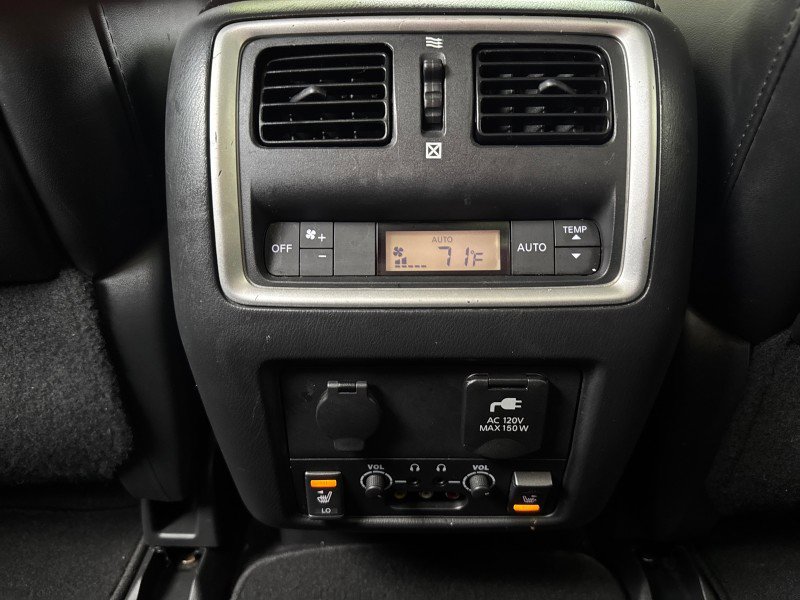 Used 2013 INFINITI JX35 AWD w/ Premium Pkg image 33