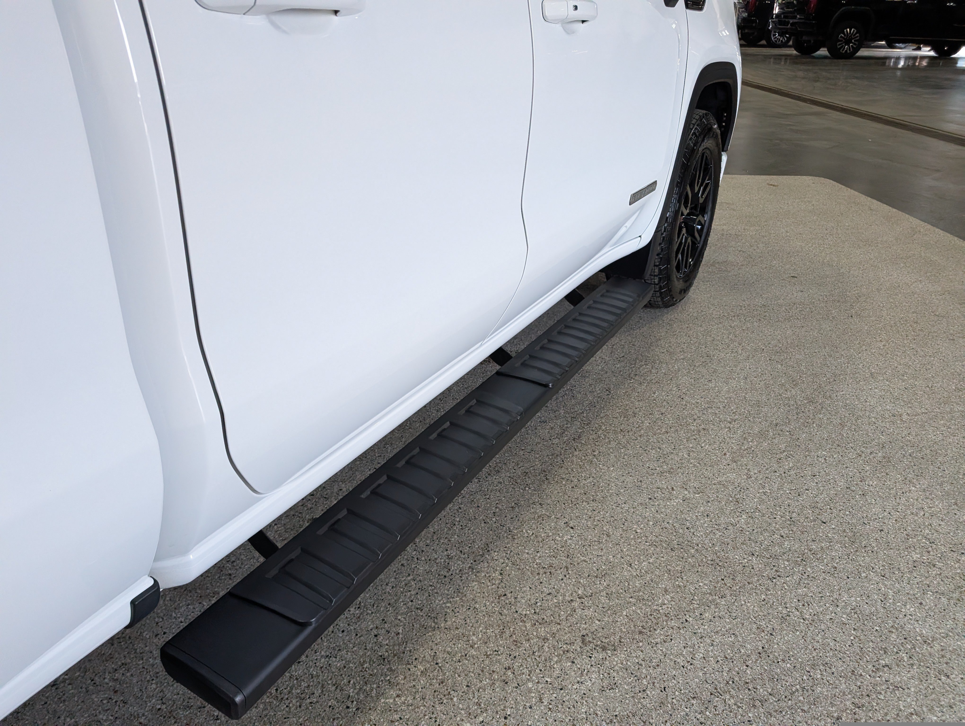 Used 2026 GMC Sierra 1500 Elevation AWD/4WD image 10
