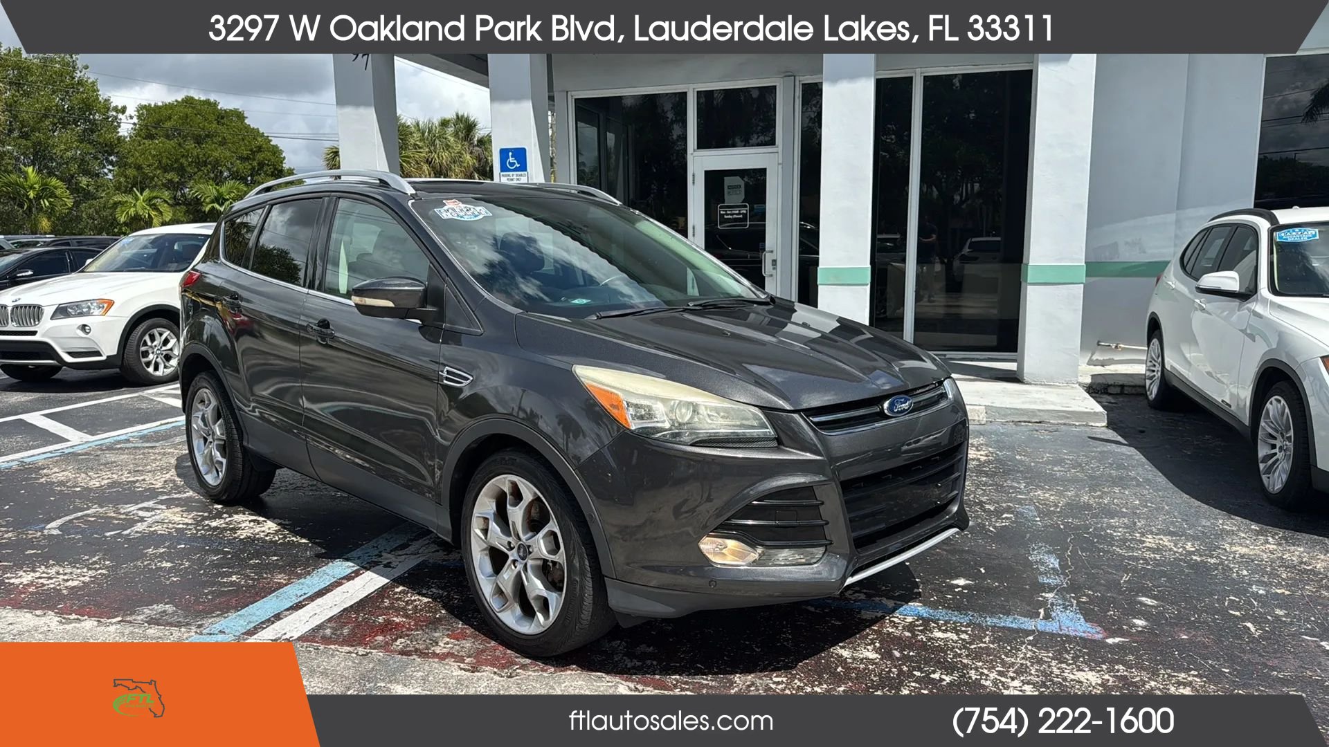 Used 2016 Ford Escape Titanium w/ Equipment Group 301A FWD image 3