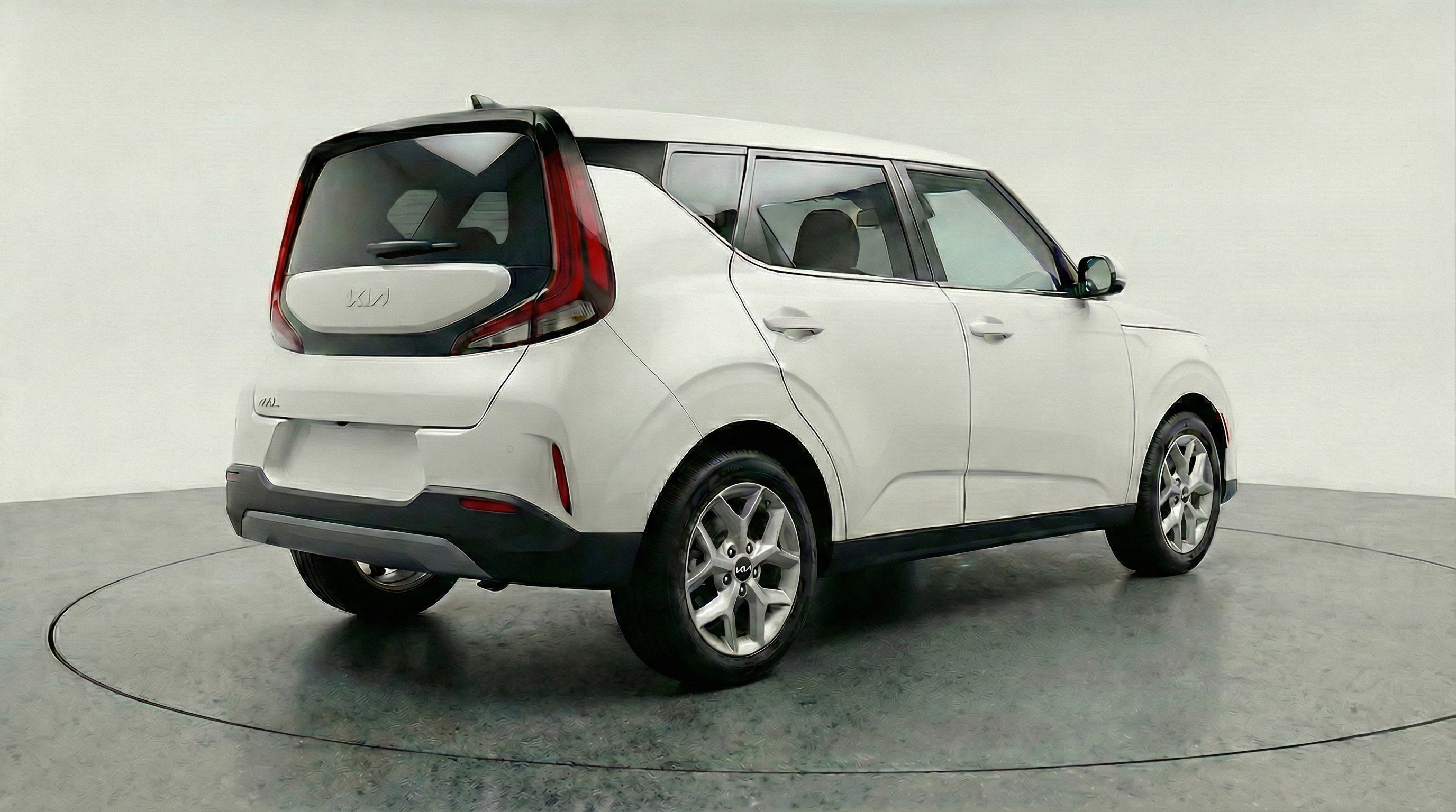 Used 2025 Kia Soul LX w/ LX Technology Package image 9