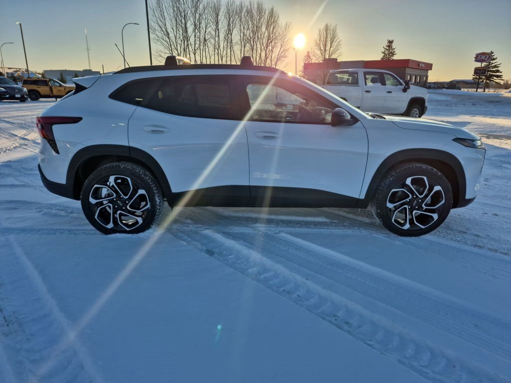 New 2026 Chevrolet Trax RS w/ Driver Confidence Package image 6