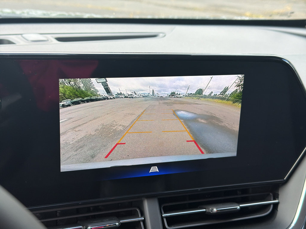 New 2025 Chevrolet Trax LT w/ Driver Confidence Package FWD image 9