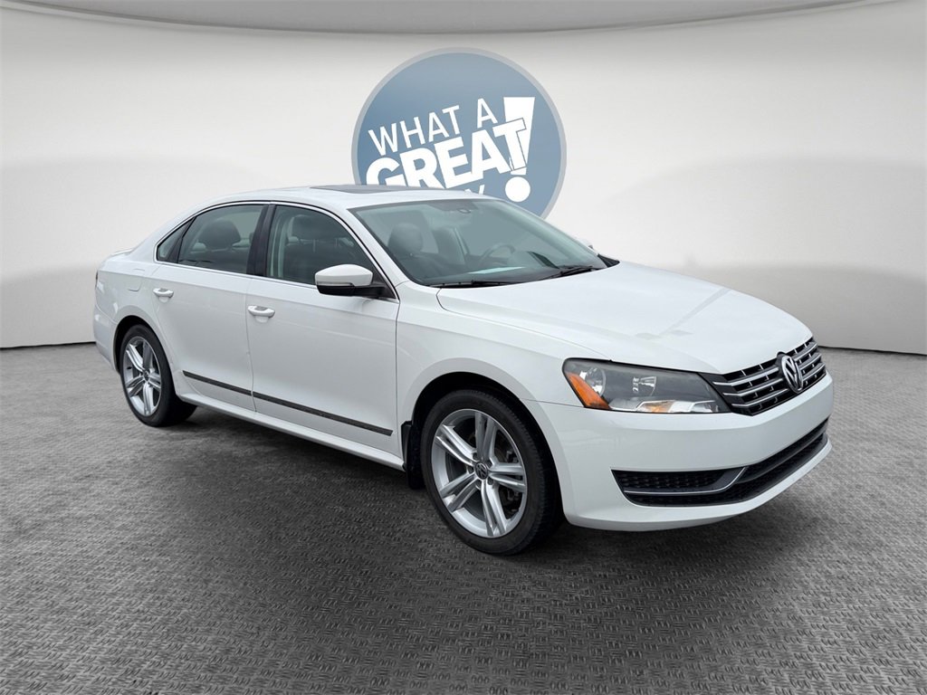 Used 2014 Volkswagen Passat TDI SE image 1