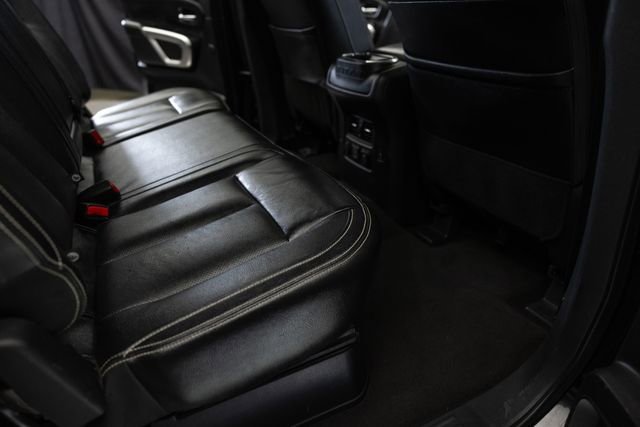 Used 2019 Nissan Titan PRO-4X w/ Pro-4x Convenience Package image 17