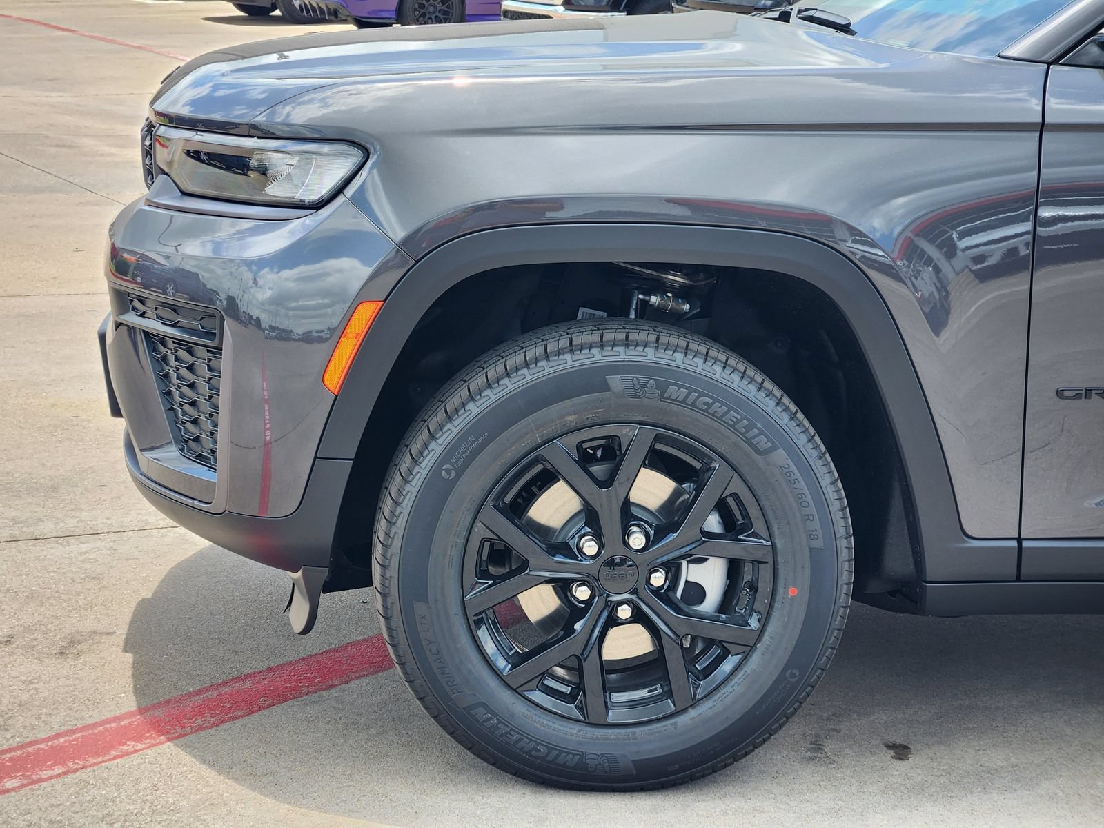 New 2026 Jeep Grand Cherokee Altitude AWD/4WD image 10