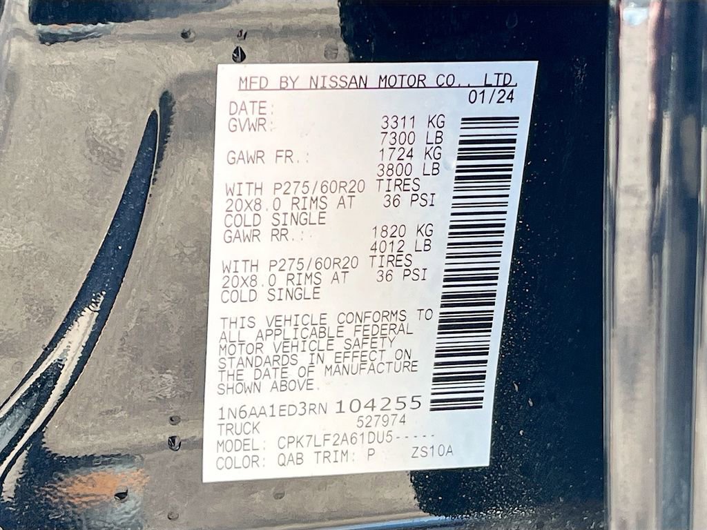 Used 2024 Nissan Titan Platinum Reserve w/ Moonroof Package image 31