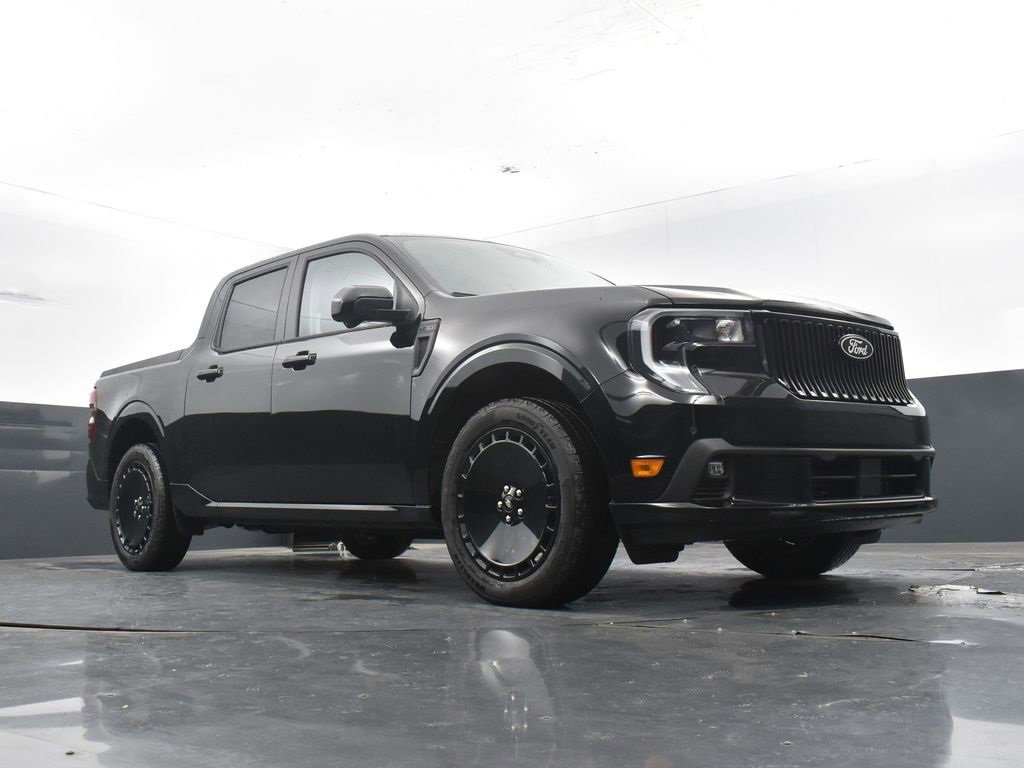 New 2025 Ford Maverick Lobo image 30
