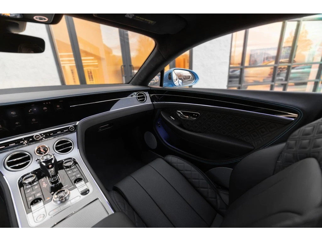Certified 2022 Bentley Continental GT AWD/4WD image 33
