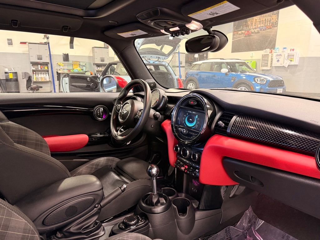 Used 2018 MINI Cooper John Cooper Works image 21