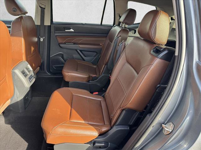 Used 2023 Volkswagen Atlas SE image 16