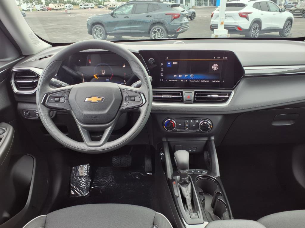 New 2026 Chevrolet TrailBlazer LS image 15