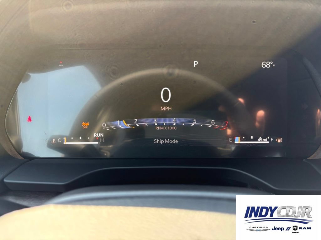 New 2026 Jeep Grand Cherokee Limited AWD/4WD image 16