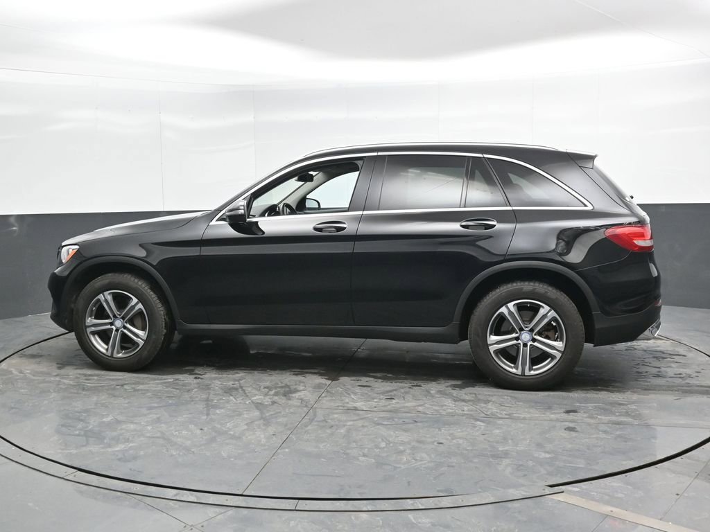 Used 2017 Mercedes-Benz GLC 300 4MATIC image 10