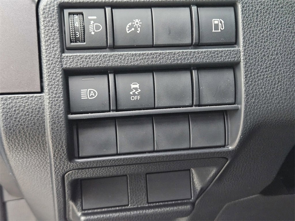 Used 2025 Toyota 4Runner SR5 image 17