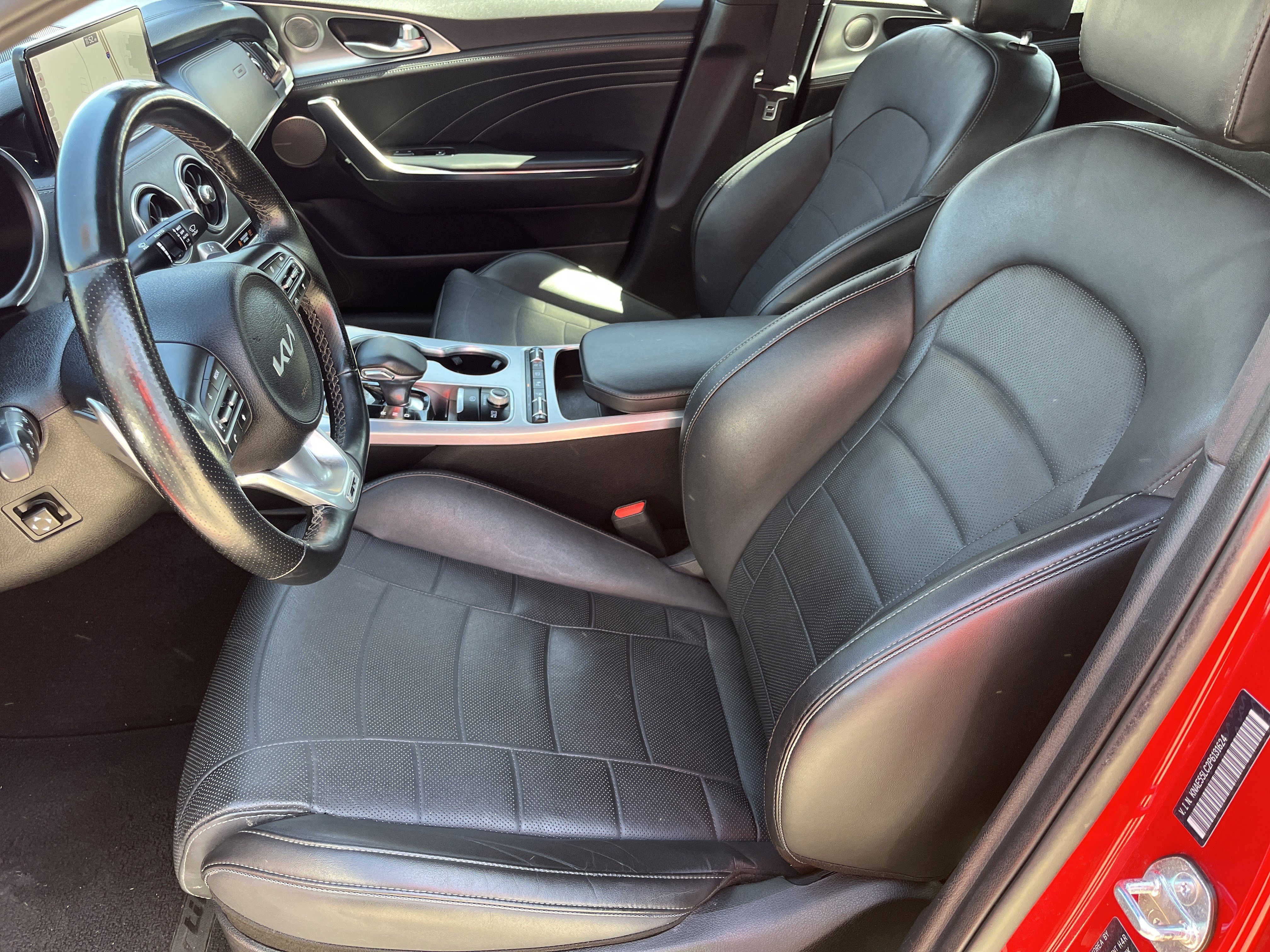 Used 2023 Kia Stinger GT2 image 21