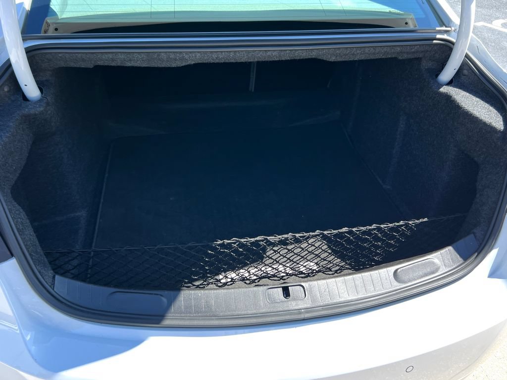 Used 2018 Chevrolet Impala LT w/ LT Leather Package FWD image 19