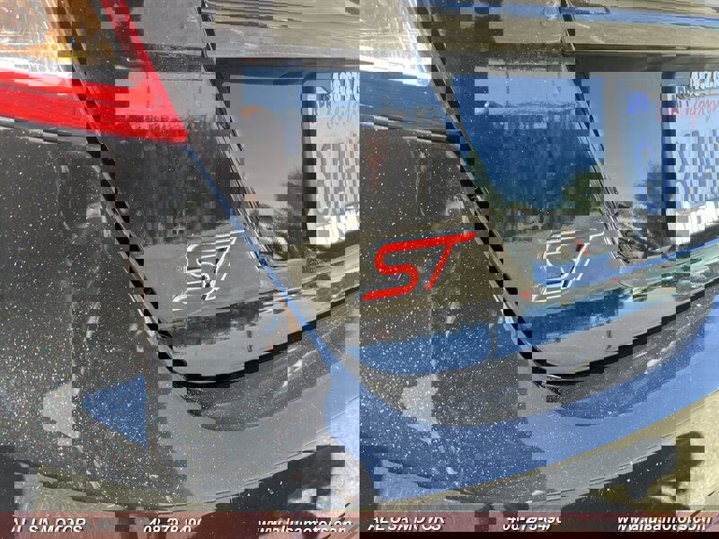 Used 2014 Ford Fiesta ST w/ ST Recaro Package FWD image 9