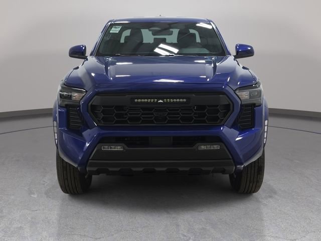 Certified 2025 Toyota Tacoma SR5 image 2