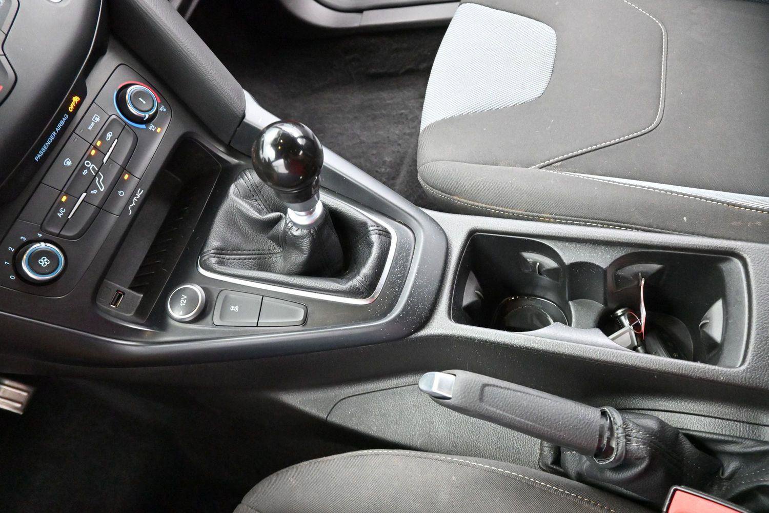 Used 2016 Ford Focus ST FWD image 25