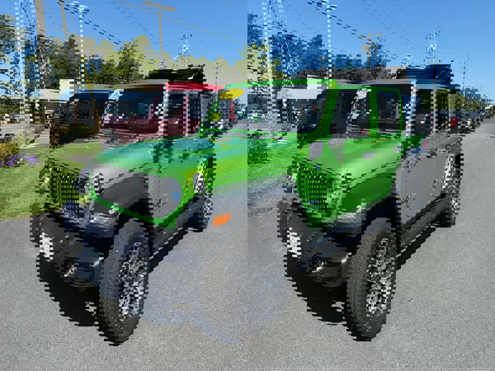 Used 2025 Jeep Wrangler Sport S image 6