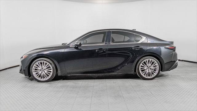 Used 2022 Lexus IS 300 AWD w/ Premium Package image 3