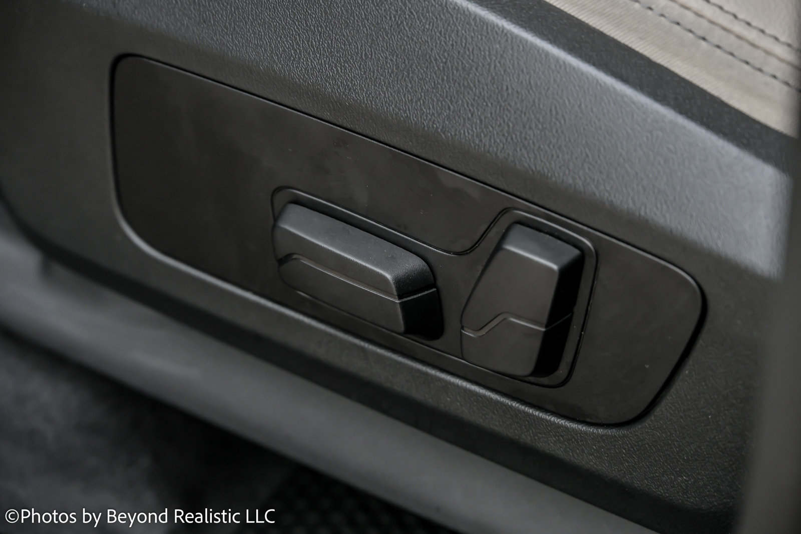 Used 2023 BMW X1 xDrive28i w/ Premium Package image 29