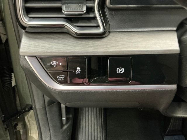 Used 2024 Kia Sportage X-Line w/ X-Line Premium Package image 21