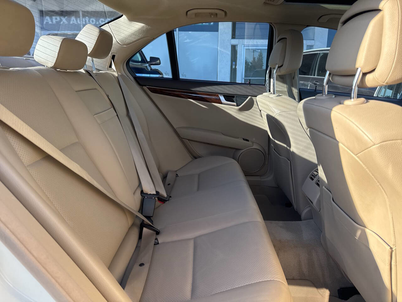 Used 2012 Mercedes-Benz C 300 4MATIC Sedan image 8