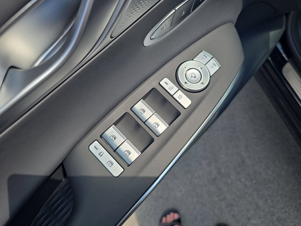 New 2026 Genesis GV70 2.5T Sport Prestige AWD/4WD image 11
