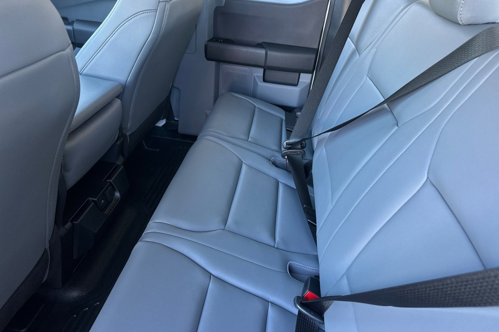 New 2026 Ford F250 XL w/ XL Chrome Package image 12