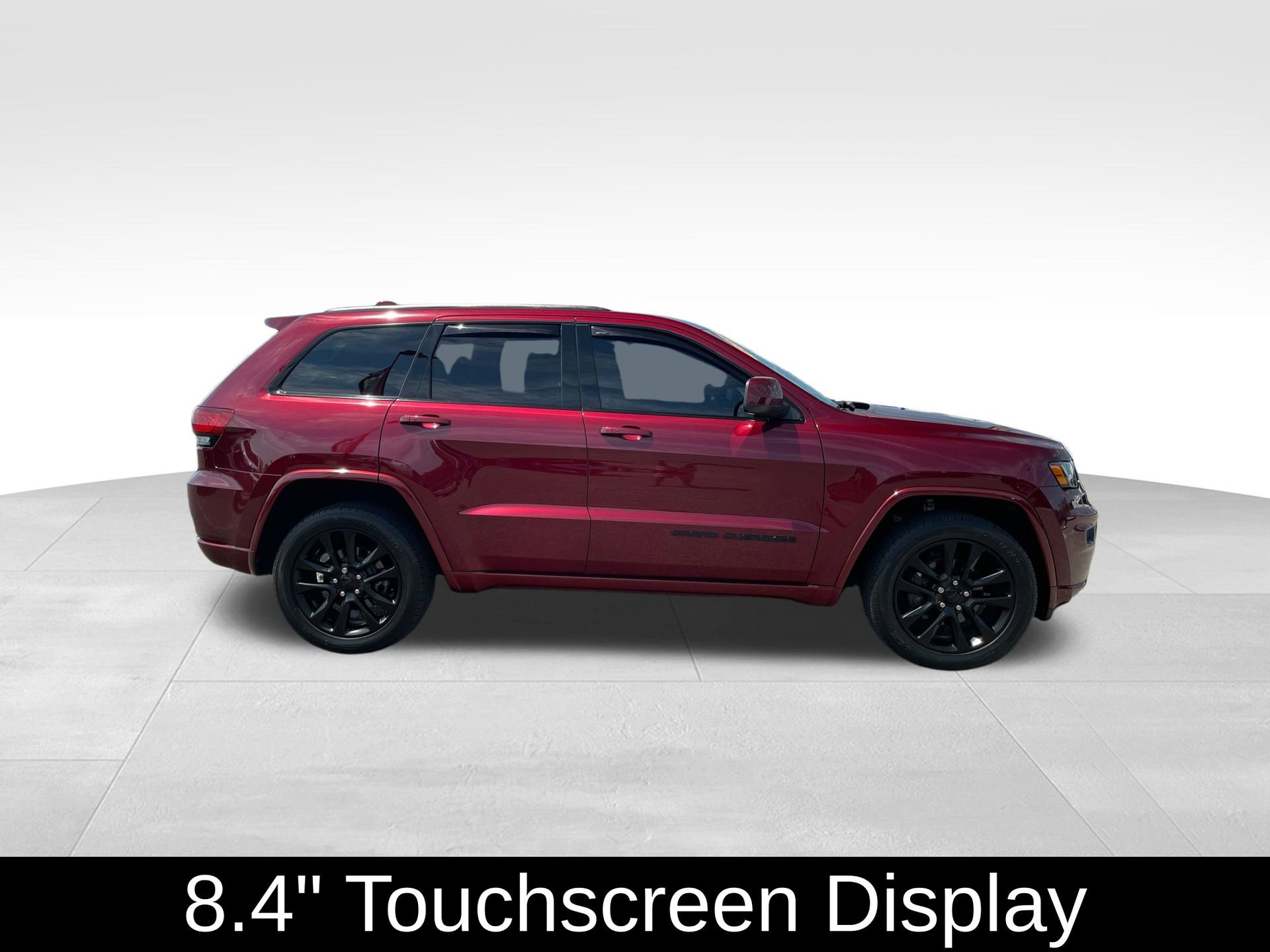Used 2018 Jeep Grand Cherokee Altitude image 4