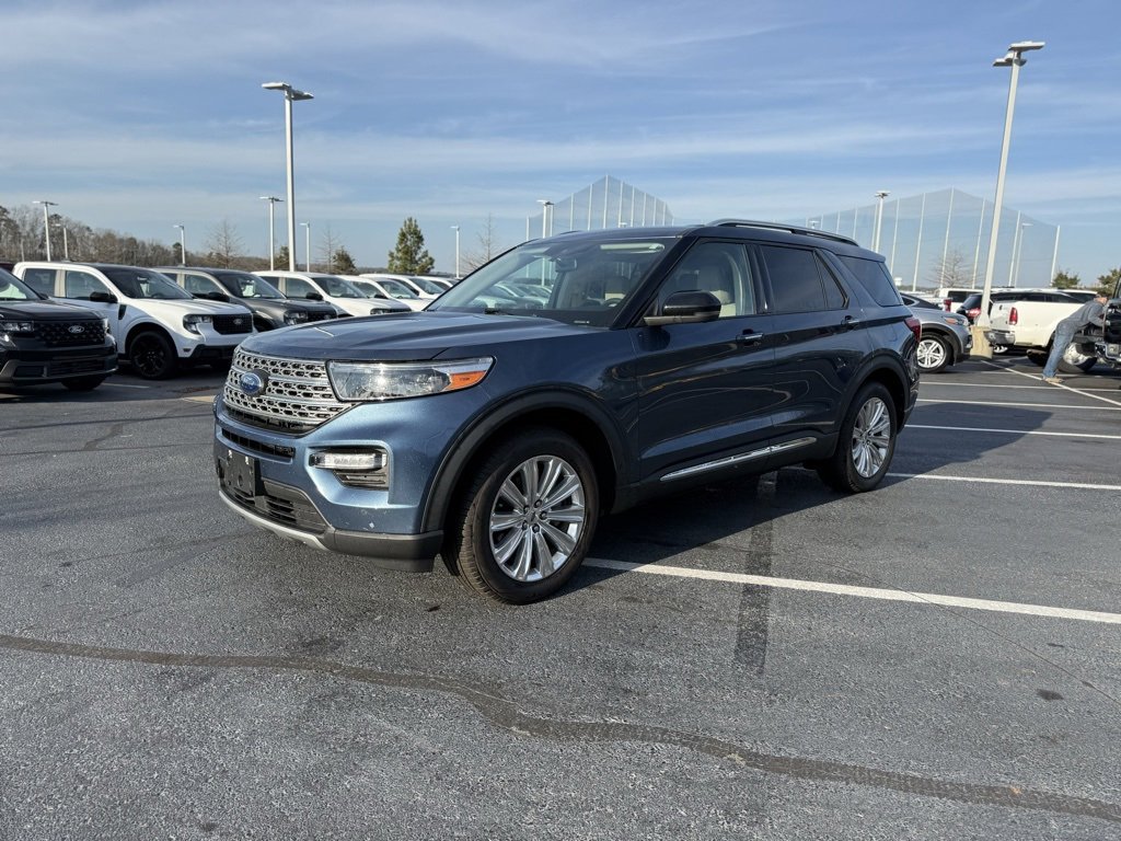 Used 2020 Ford Explorer Limited w/ Class III Trailer Tow Package image 3