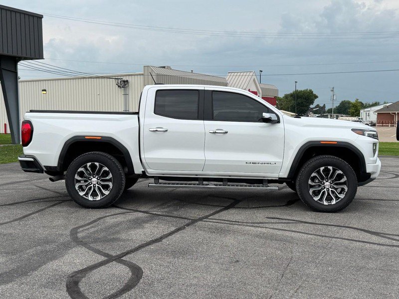 Used 2026 GMC Canyon Denali AWD/4WD image 2
