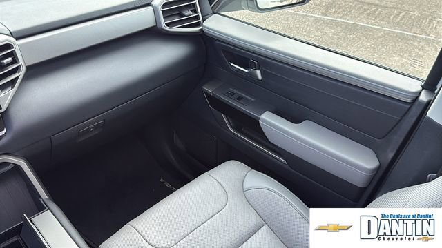 Used 2023 Toyota Sequoia Limited AWD/4WD image 9