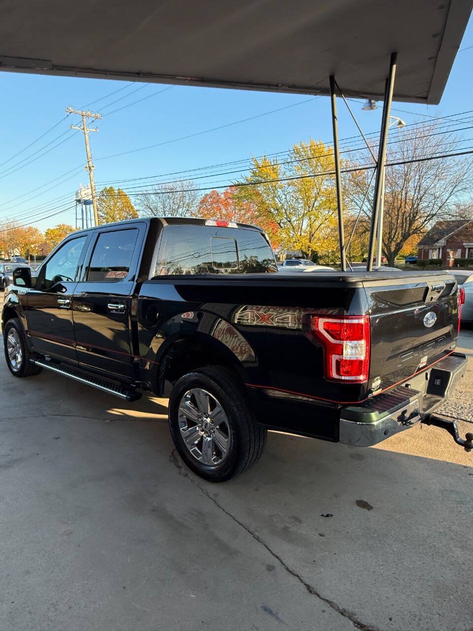 Used 2019 Ford F150 XLT w/ Equipment Group 302A Luxury AWD/4WD image 4