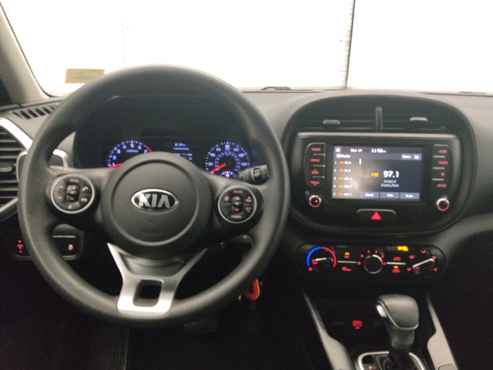 Used 2020 Kia Soul LX FWD image 22