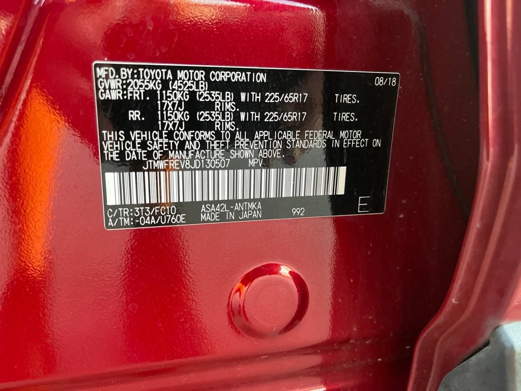 Used 2018 Toyota RAV4 XLE w/ Plus Extra Value Package FWD image 11