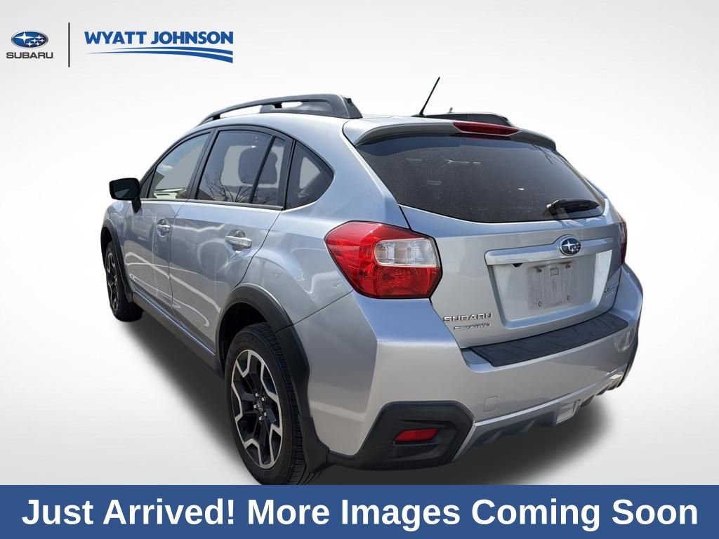 Used 2016 Subaru Crosstrek 2.0i Premium w/ Moonroof Package image 3