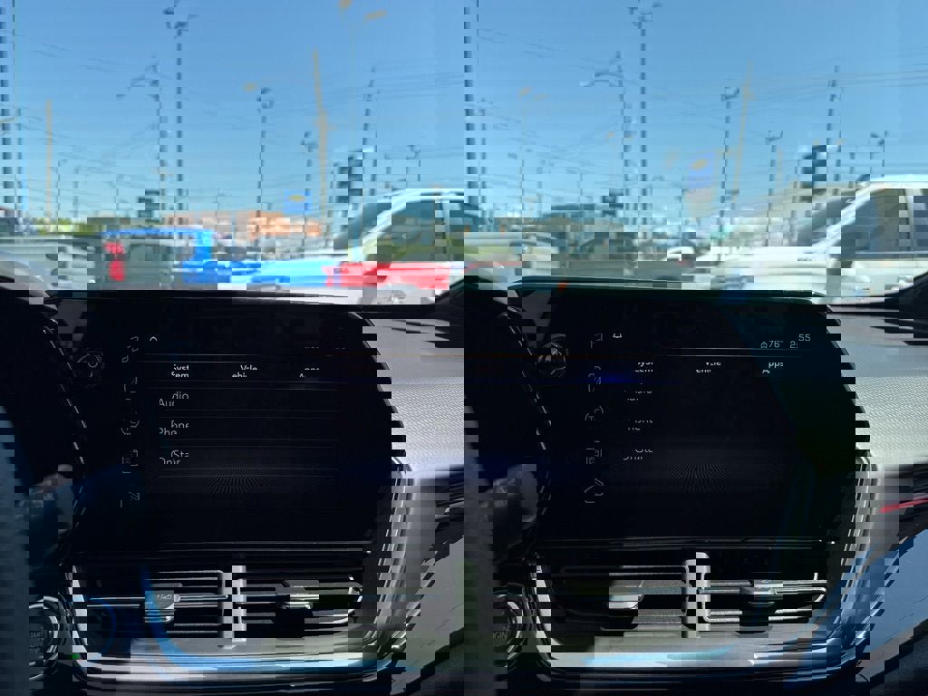 New 2025 Chevrolet Trax RS w/ Driver Confidence Package image 23