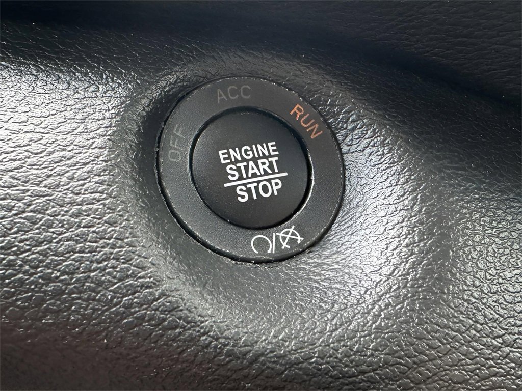 Certified 2021 Jeep Cherokee Latitude Plus image 19