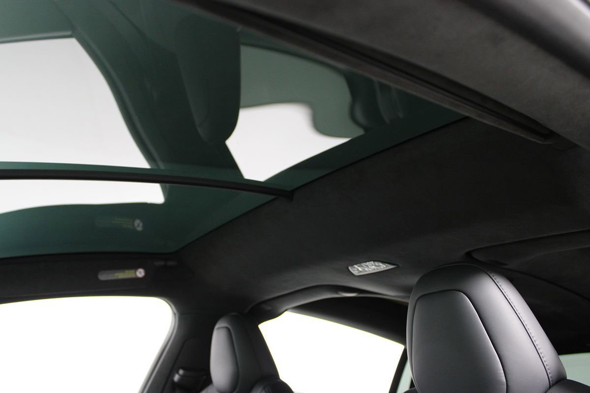 Used 2024 Tesla Model X AWD/4WD image 9