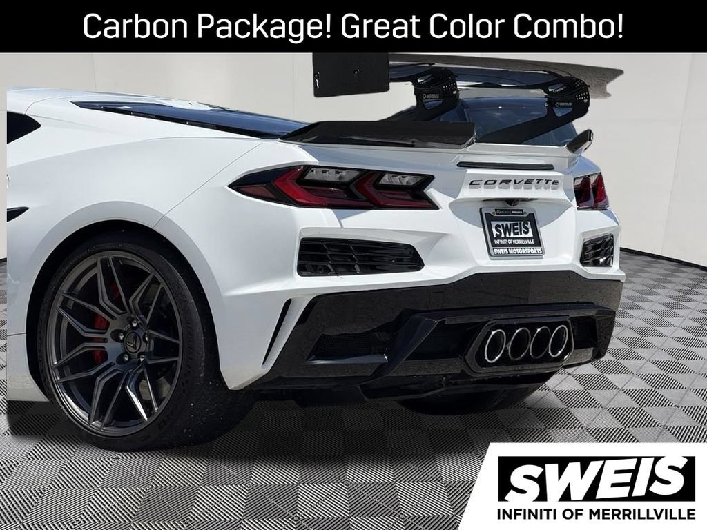 Used 2023 Chevrolet Corvette Z06 RWD image 19