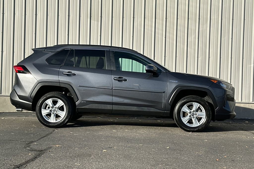 Used 2020 Toyota RAV4 LE w/ All Weather Liner Package AWD/4WD image 3