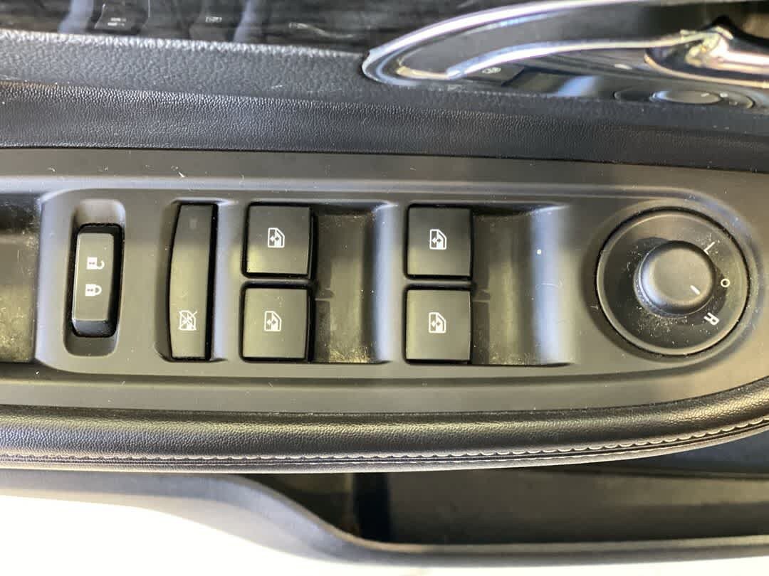 Used 2014 Buick Encore Convenience FWD image 16